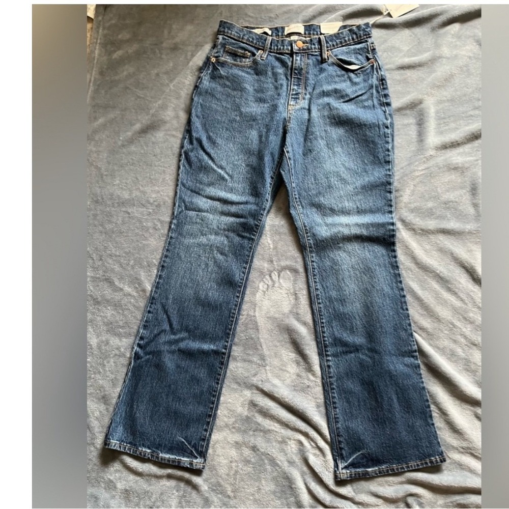 Universal Thread Womens High Rise Vintage Bootcut Blue Jeans 18/34R NWT